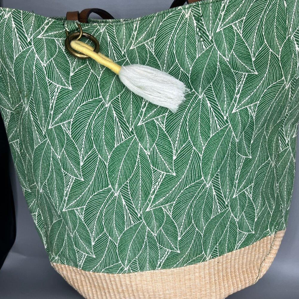 MISSIMIO SUPPLY CO LARGE GREEN LEAF CANVAS TOTE W/BROWN LEATHER SHOULDER STRAPS